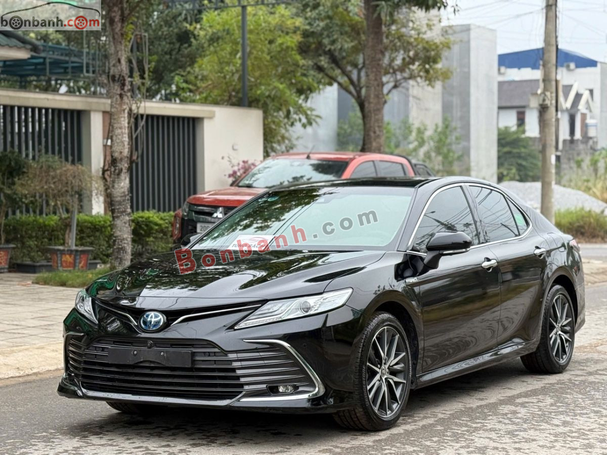 Toyota Camry 2.5HV 2023