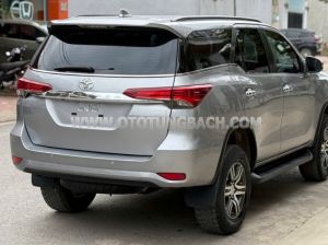 Xe Toyota Fortuner 2.7V 4x2 AT 2019