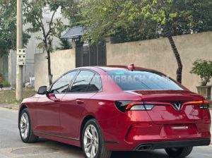 Xe VinFast Lux A 2.0 Tiêu chuẩn 2022