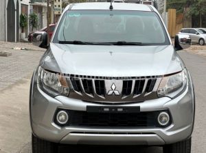 Xe Mitsubishi Triton 4x4 MT 2017