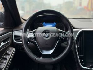 Xe VinFast Lux SA 2.0 Tiêu chuẩn 2022