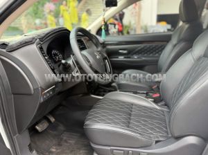 Xe Mitsubishi Outlander Premium 2.0 CVT 2023