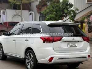 Xe Mitsubishi Outlander Premium 2.0 CVT 2023