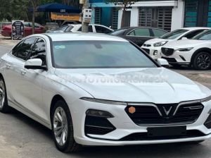 Xe VinFast Lux A 2.0 Plus 2.0 AT 2019