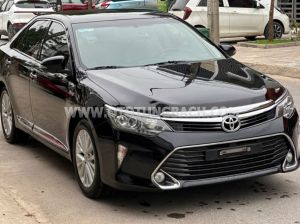 Xe Toyota Camry 2.0E 2018