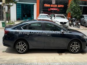Xe Kia Cerato 1.6 AT Luxury 2019