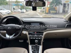 Xe Hyundai Elantra 2.0 AT 2021