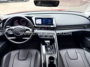 Xe Hyundai Elantra 1.6 AT Tiêu chuẩn 2024