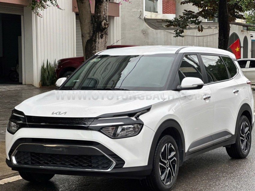 Kia Carens 1.5G IVT 2023