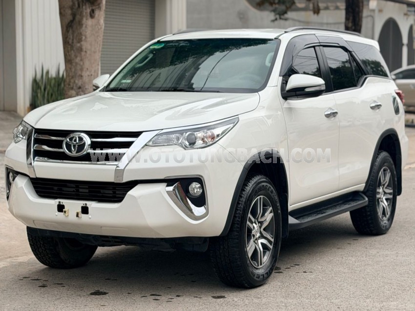 Toyota Fortuner 2.7V 4x2 AT 2017