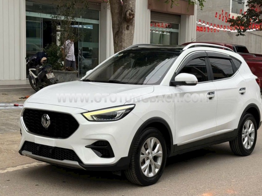 MG ZS Standard 1.5 AT 2WD 2024