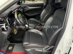 Xe MG ZS Standard 1.5 AT 2WD 2024