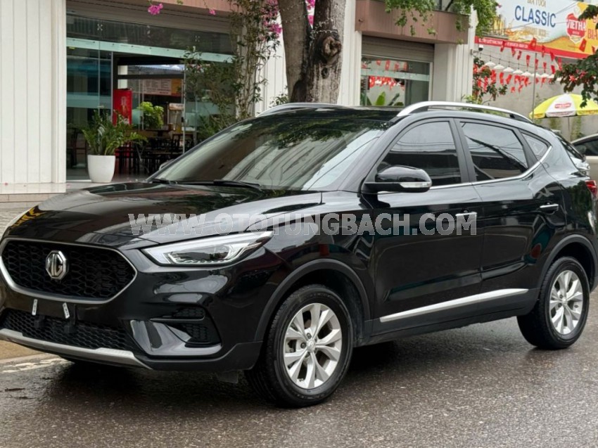 MG ZS Standard 1.5 AT 2WD 2025