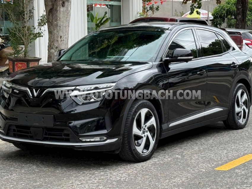 VinFast VF8 Eco AWD 2024