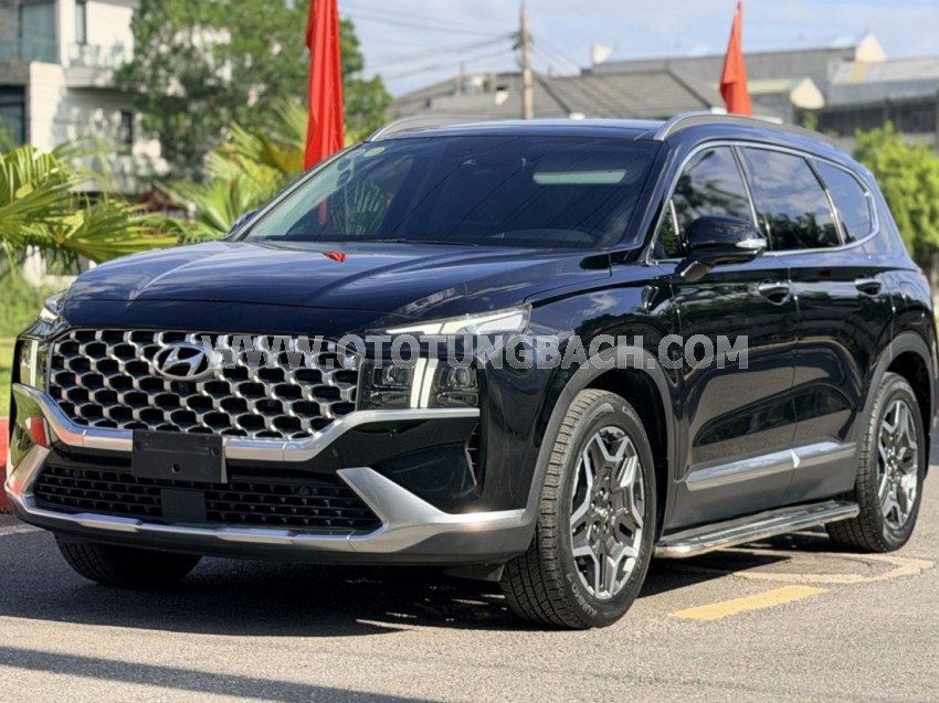 Hyundai SantaFe Cao cấp 2.2L HTRAC 2022