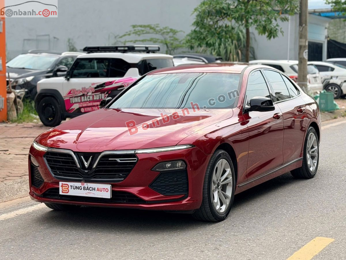 VinFast Lux A 2.0 Tiêu chuẩn 2022